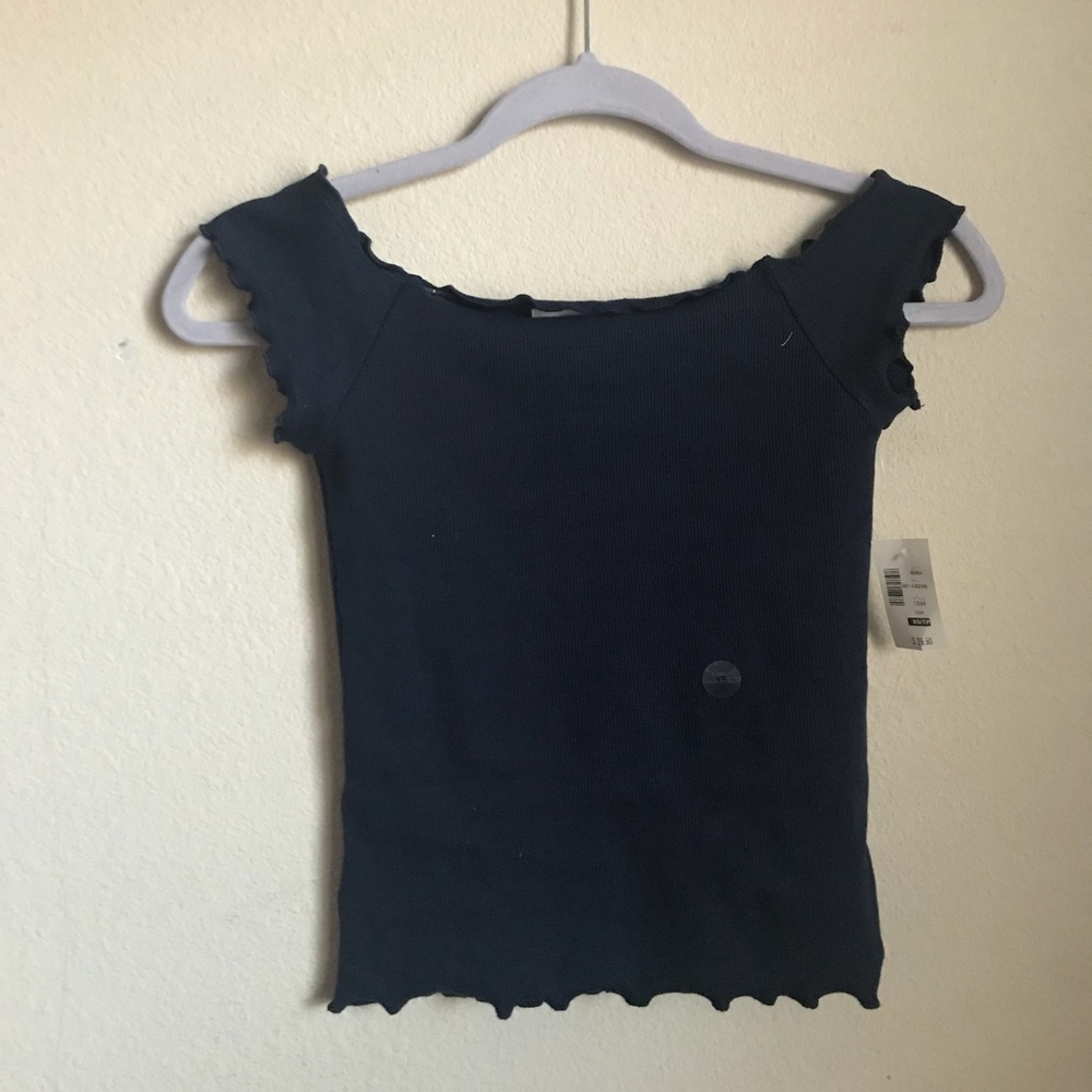 nwt | cropped off the shoulder top